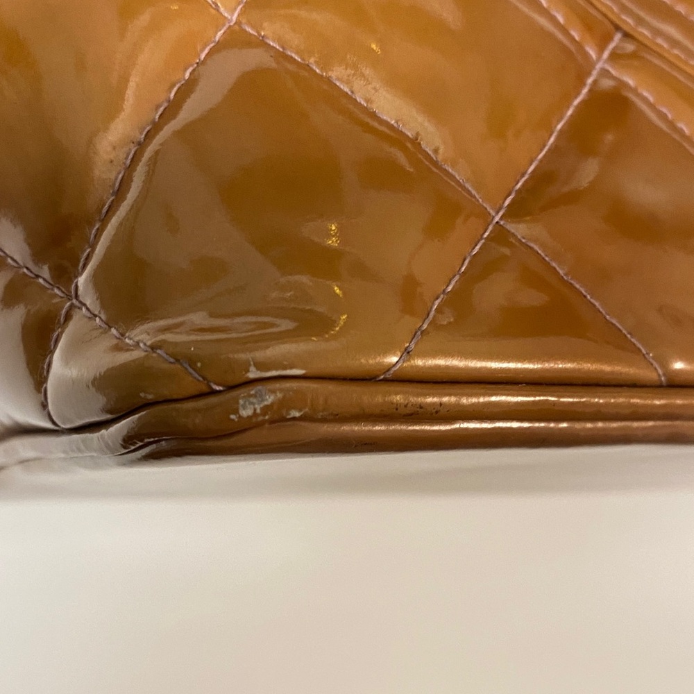 CHANEL Tan Quilted Shoulder Bag - Picture 10 of 11